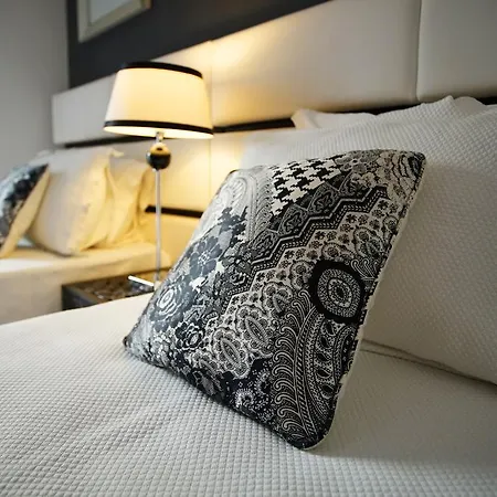 Lovelystay - Imaginary Santa Catarina * Lisboa